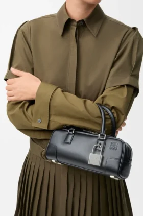 Borsa Amazona 23 Cropped in pelle di vitello lucida