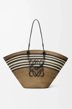 Borsa Anagram Basket grande in palma di Iraca e pelle di vitello