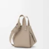 Borsa Hammock Compact in morbida pelle di vitello martellata