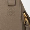 Borsa Hammock Compact in morbida pelle di vitello martellata