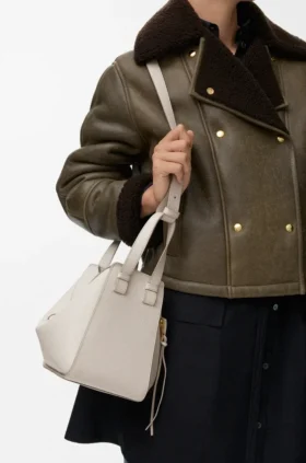Borsa Hammock Compact in morbida pelle di vitello martellata