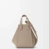 Borsa Hammock Compact in morbida pelle di vitello martellata
