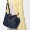 Borsa Layered Hammock Flip in classica pelle di vitello