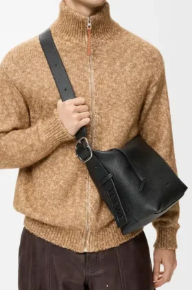 Borsa Loop Hobo media in morbida pelle di vitello martellata