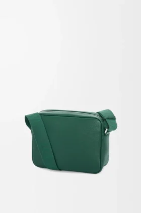Borsa messenger Pebble media in morbida pelle di vitello martellata