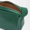 Borsa messenger Pebble media in morbida pelle di vitello martellata