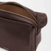 Borsa messenger Pebble media in morbida pelle di vitello martellata