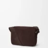 Borsa messenger Pebble media in nabuk martellato