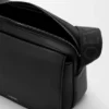 Borsa messenger Pebble media in pelle di vitello liscia