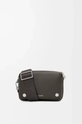 Borsa messenger “Pebble” piccola in morbida pelle di vitello martellata