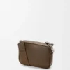Borsa messenger “Pebble” piccola in morbida pelle di vitello martellata