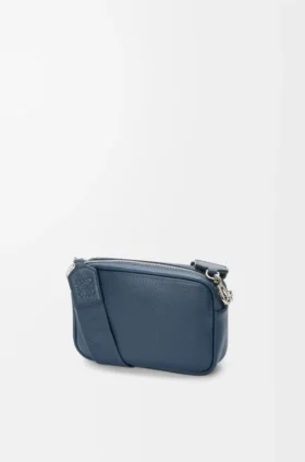 Borsa messenger “Pebble” piccola in morbida pelle di vitello martellata
