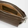 Borsa messenger “Pebble” piccola in morbida pelle di vitello martellata