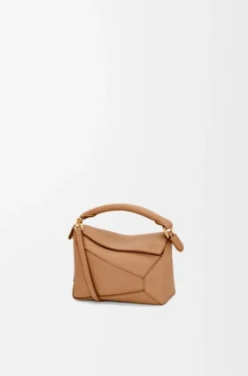 Borsa Mini Puzzle Edge in morbida pelle di vitello martellata