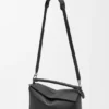 Borsa Puzzle Edge grande in pelle di vitello martellata