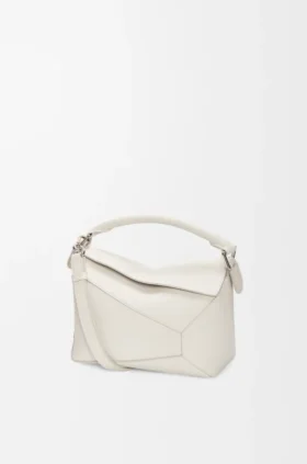 Borsa Puzzle Edge piccola in morbida pelle di vitello martellata