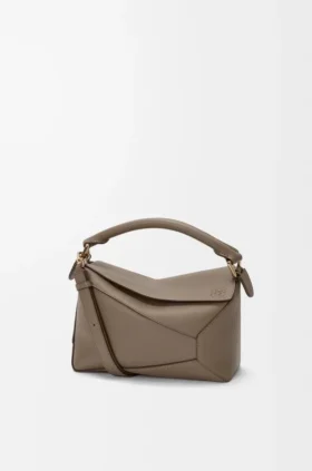 Borsa Puzzle Edge piccola in morbida pelle di vitello martellata