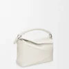 Borsa Puzzle Edge piccola in morbida pelle di vitello martellata