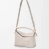 Borsa Puzzle Edge piccola in morbida pelle di vitello martellata