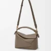 Borsa Puzzle Edge piccola in morbida pelle di vitello martellata