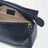 Borsa Puzzle Edge piccola in morbida pelle di vitello martellata
