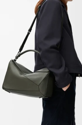 Borsa Puzzle grande in morbida pelle di vitello martellata