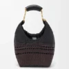 Borsa Squeeze piccola in pelle di vitello nappa intrecciata