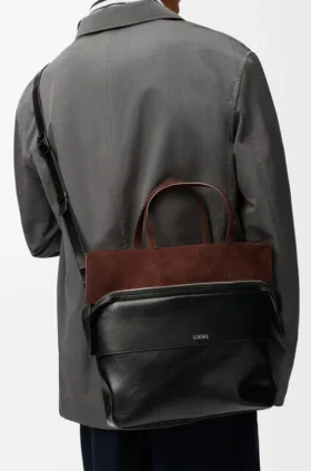 Borsa Switch tote piccola in pelle di vitello effetto carta e pelle scamosciata