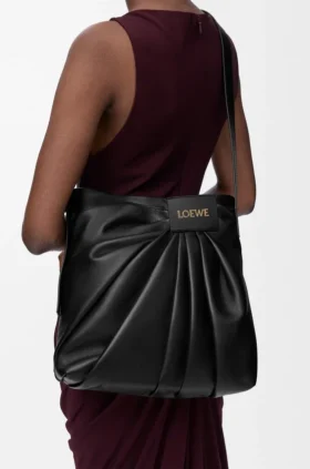 Borsa tote drappeggiata in morbida pelle di agnello nappa