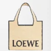 Borsa tote grande Loewe Font Tote in rafia