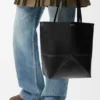 Borsa tote Puzzle Fold media in pelle di vitello lucida