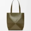 Borsa tote Puzzle Fold media in pelle di vitello lucida