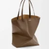 Borsa tote Puzzle Fold XL in pelle di vitello lucida