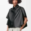 Camicia a trapezio a maniche corte in pelle di agnello nappa