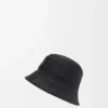 Cappello a secchiello in rafia e pelle di vitello