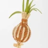 Ciondolo “Onion Sprout” in pelle di vitello classica e rafia