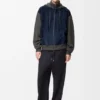 Felpa con cappuccio ibrida con zip in pelle di capra scamosciata e misto lana
