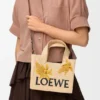 Font Tote piccola con scritta Loewe in rafia