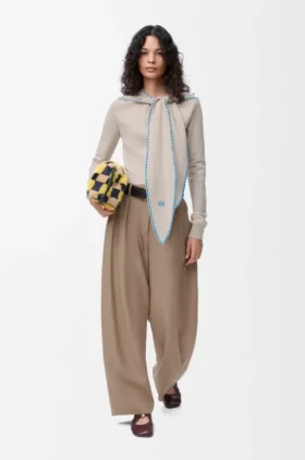 Maglione a sciarpa in lana