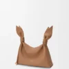 Mini borsa a sciarpa in pelle di vitello liscia
