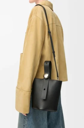 Mini borsa a secchiello Pebble in morbida pelle di vitello martellata