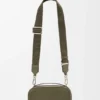 Mini borsa a tracolla per fotocamera in morbida pelle di vitello martellata