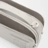 Mini borsa a tracolla per fotocamera in pelle di vitello satinata