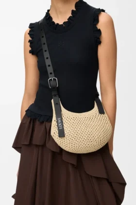 Mini borsa Hobo Punch Hole in rafia e pelle di vitello