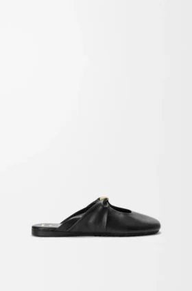 Mule morbide Pebble in pelle di agnello nappa