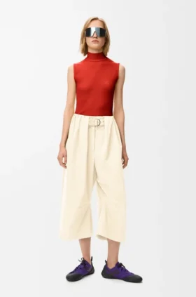 Pantaloni corti con cintura in cotone e seta