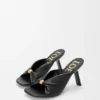 Pebble Soft Slide in pelle di agnello nappa con motivo a ciottoli