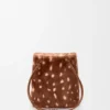 Pochette con logo “Pebble” in shearling stampato