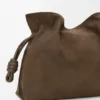 Pochette Flamenco media in nabuk martellato
