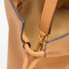 Pochette Flamenco media in pelle di vitello nappa